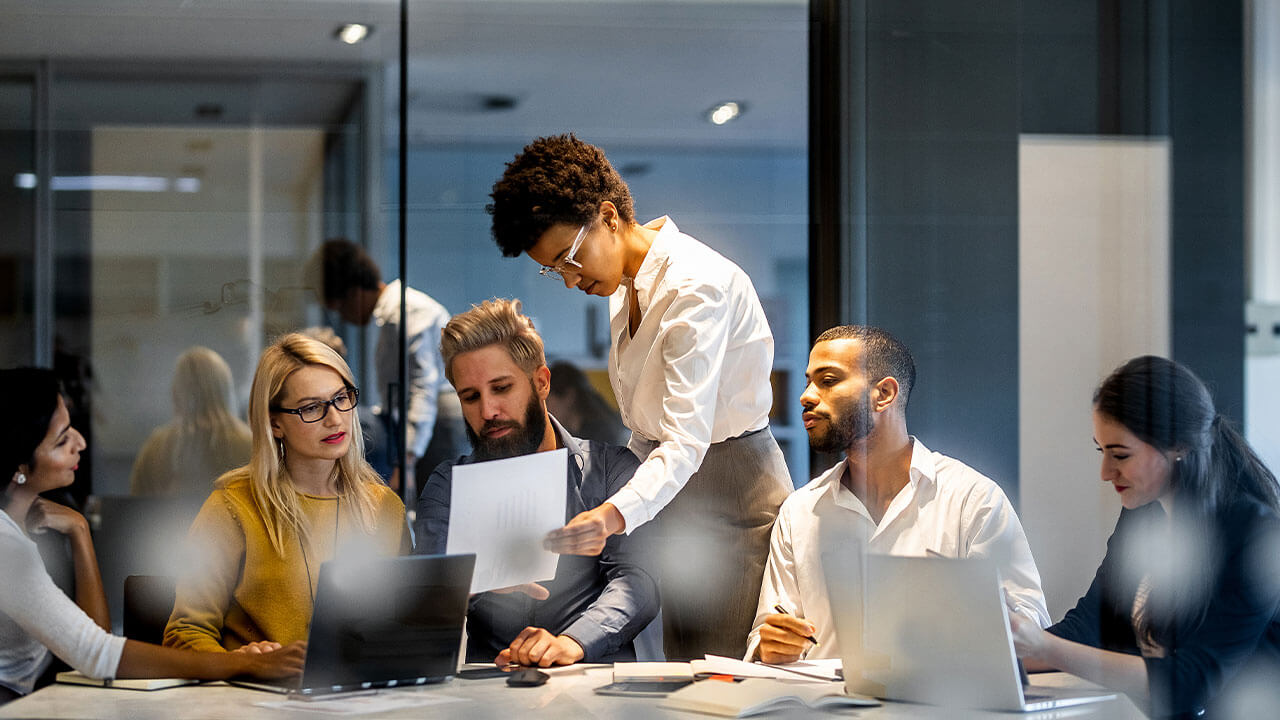 Sourcing procurement data
